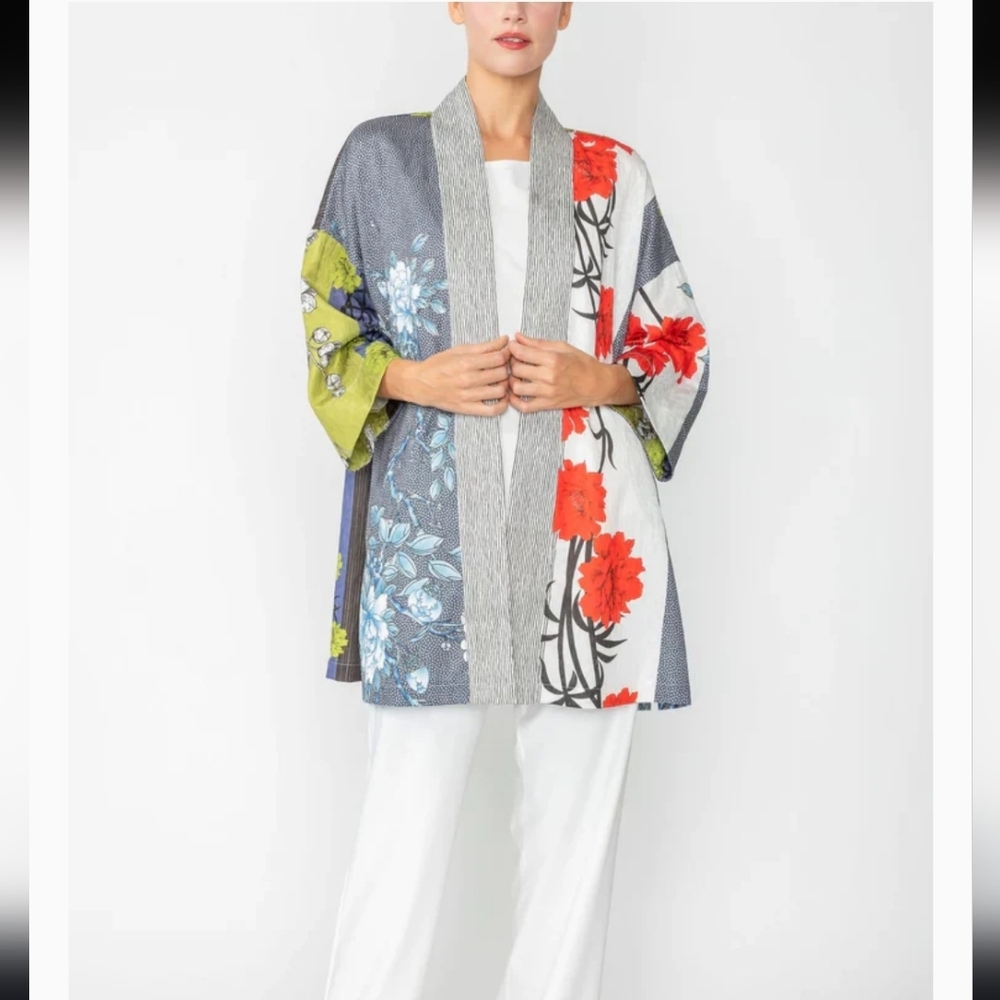 NWT IC Collection Floral Print Cardigan  / Kimono Size S